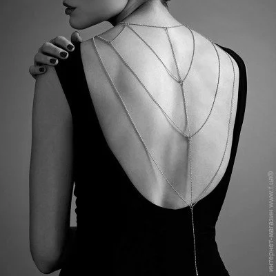  Bijoux Indiscrets Magnifique Back And Cleavage Chain-Silver (SO2655)